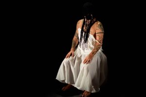 Hamletmachine ESPETÁCULO SOLO DE DANÇA-TEATRO BASEADO NA OBRA